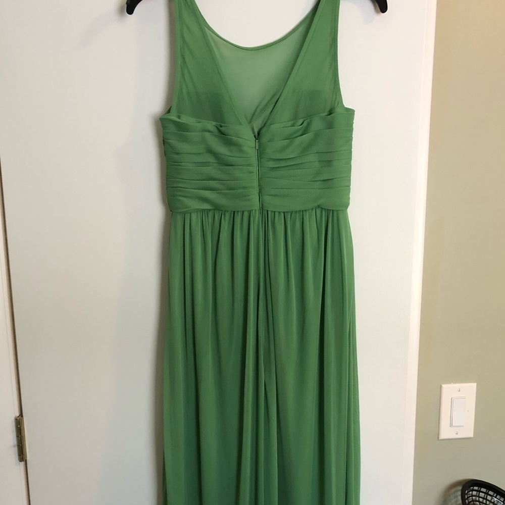 David’s Bridal: Long Mesh Dress in Clover Green - Picture 4 of 7